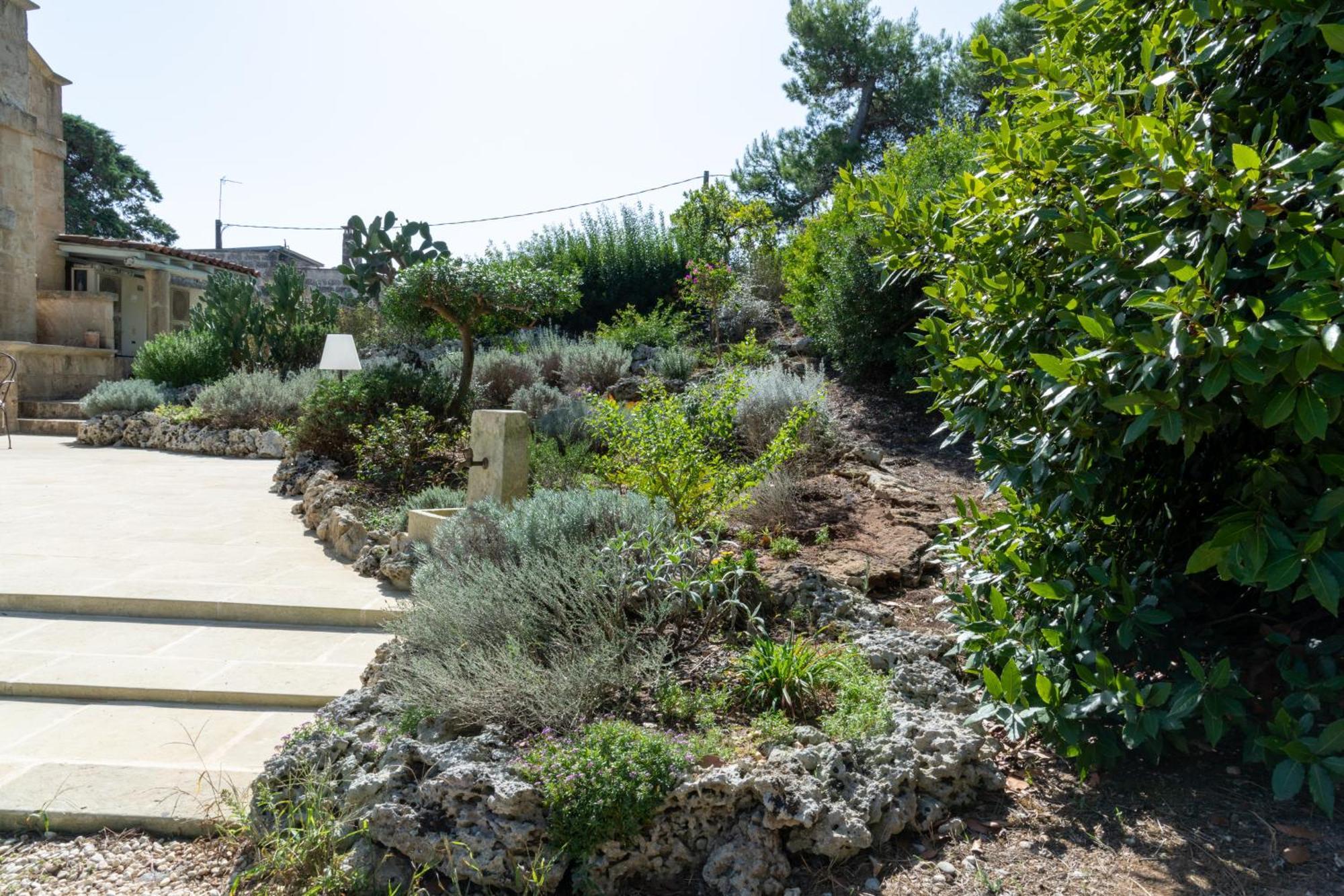 Masseria Caliani بورغوني المظهر الخارجي الصورة