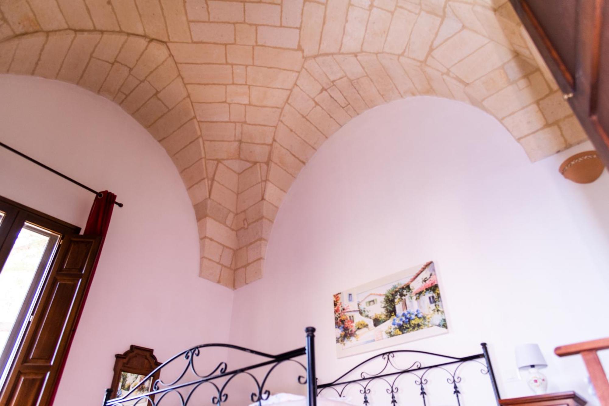 Masseria Caliani بورغوني المظهر الخارجي الصورة